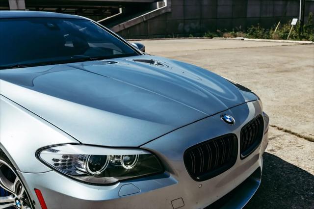 2013 BMW M5 Standard