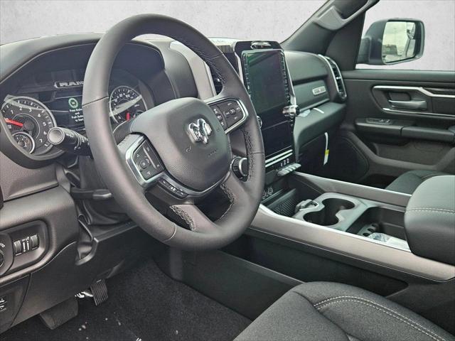 2026 RAM 1500 Lone Star Crew Cab 4x2 57 Box