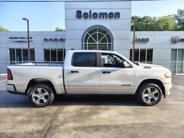 2026 RAM 1500 Express Crew Cab 4x4 57 Box