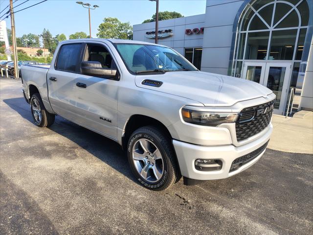 2026 RAM 1500 Express Crew Cab 4x4 57 Box