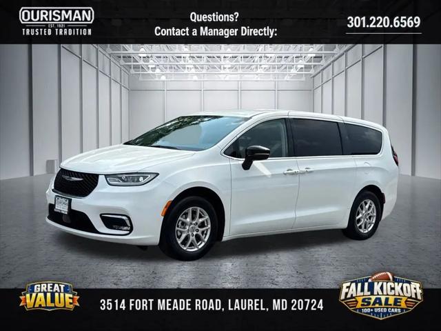 2024 Chrysler Pacifica Touring L