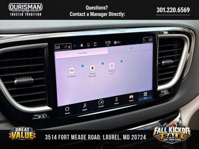 2024 Chrysler Pacifica Touring L