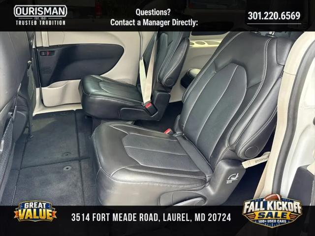 2024 Chrysler Pacifica Touring L