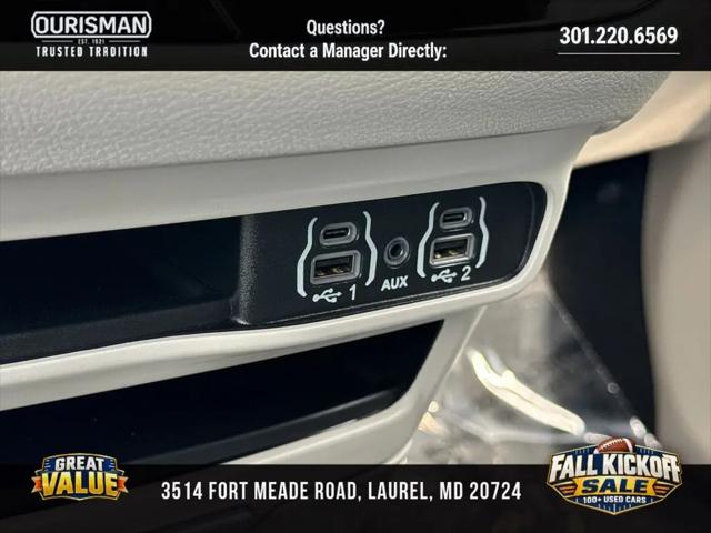 2024 Chrysler Pacifica Touring L