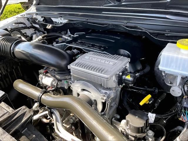 2023 Ram 1500 Big Horn Crew Cab 4x4 57 Box