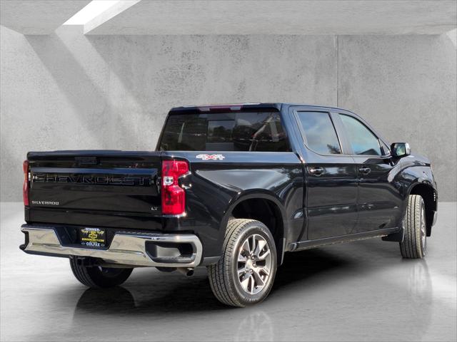 2023 Chevrolet Silverado 1500 4WD Crew Cab Standard Bed LT