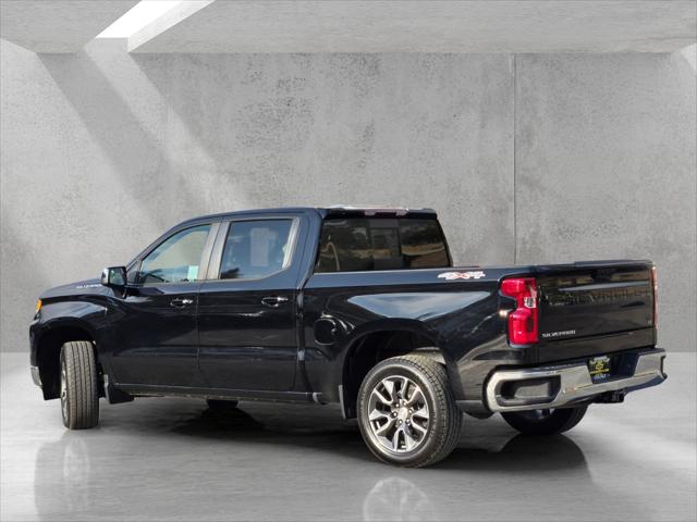 2023 Chevrolet Silverado 1500 4WD Crew Cab Standard Bed LT