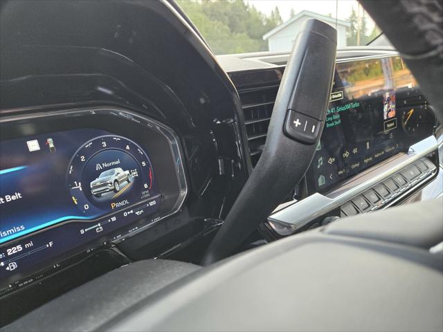 2023 Chevrolet Silverado 1500 4WD Crew Cab Standard Bed LT