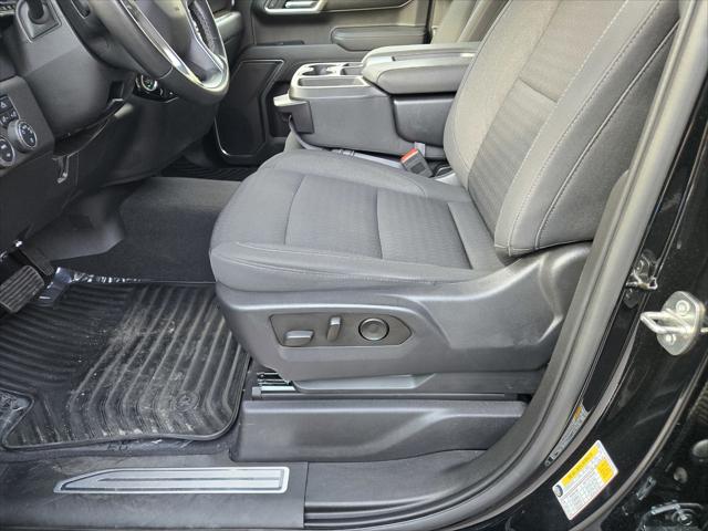 2023 Chevrolet Silverado 1500 4WD Crew Cab Standard Bed LT