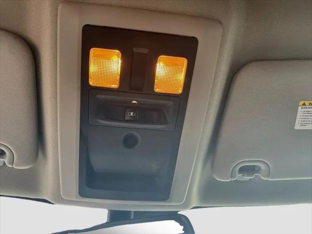 2023 Ram 1500 Classic SLT Crew Cab 4x4 57 Box