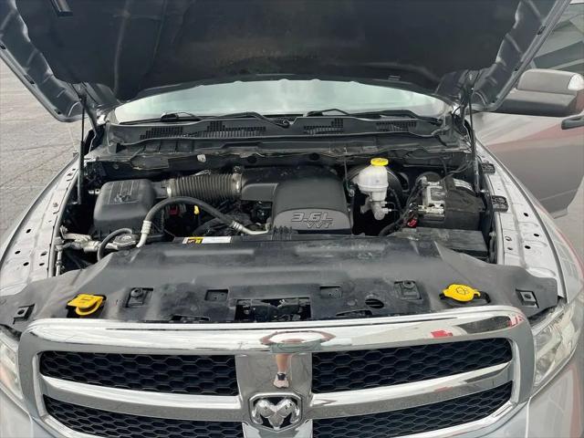 2023 Ram 1500 Classic SLT Crew Cab 4x4 57 Box