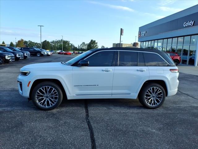 2026 Jeep Grand Cherokee Summit 4x4 2026 Jeep Grand Cherokee Summit 4x4
