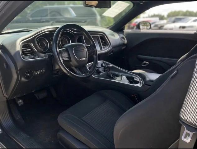 2016 Dodge Challenger SXT