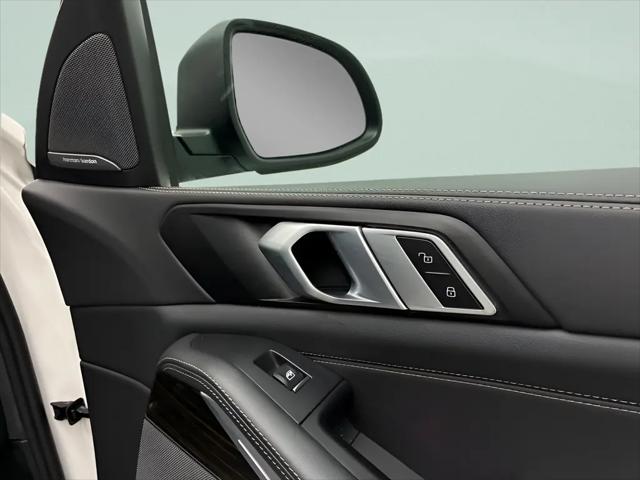 2025 BMW X5 xDrive50e