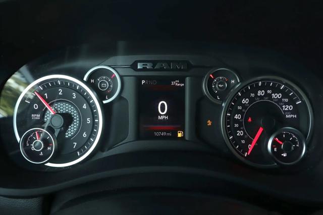 2025 Ram 2500 Tradesman Crew Cab 4x4 64 Box