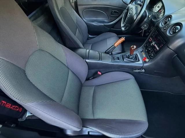 2002 Mazda MX-5 LS