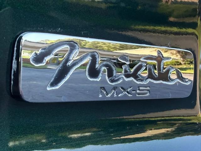 2002 Mazda MX-5 LS