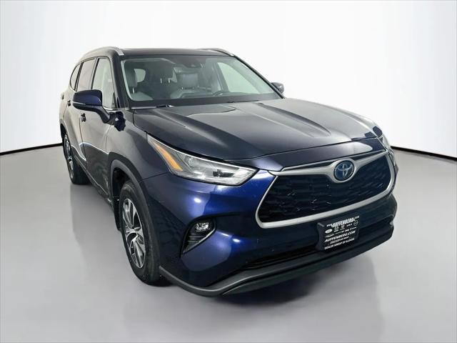 2022 Toyota Highlander Hybrid XLE for sale in Shiloh, IL