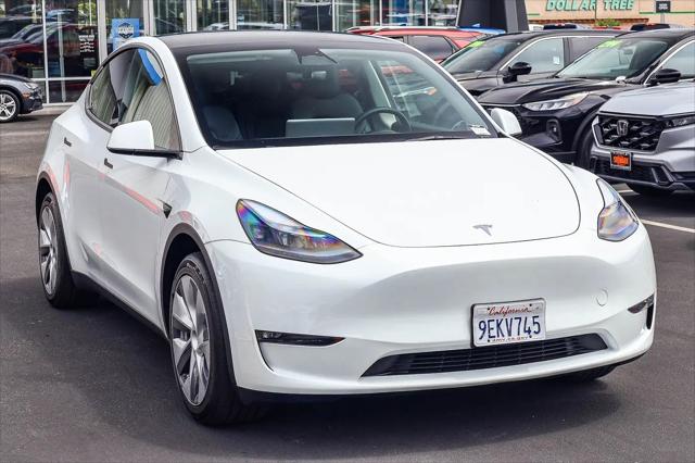 2023 Tesla Model Y Long Range Dual Motor All-Wheel Drive