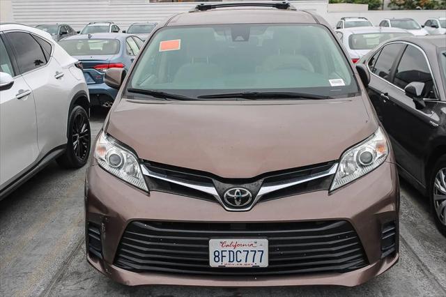2018 Toyota Sienna LE 8 Passenger for sale in Culver City, CA