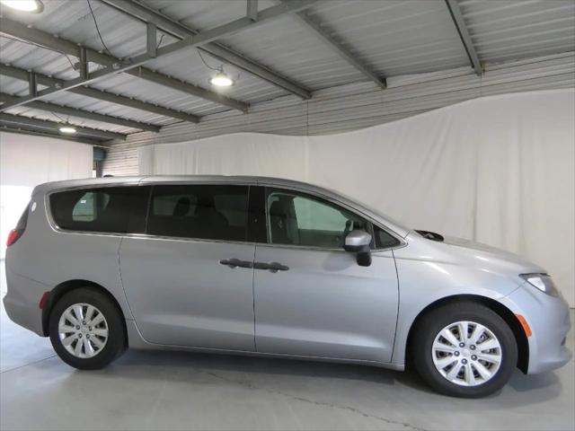 2021 Chrysler Voyager L