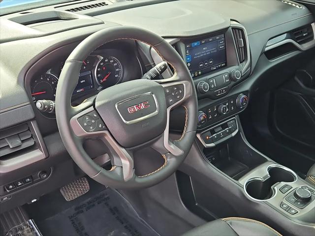 2024 GMC Terrain AWD AT4