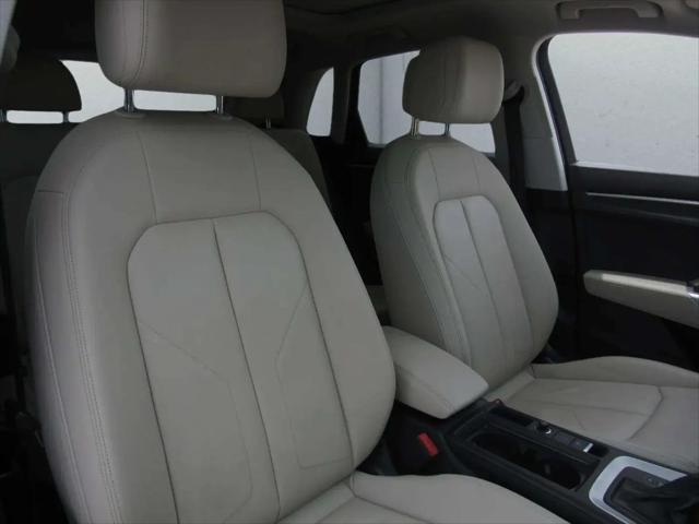 2021 Audi Q3 Premium Plus 40 TFSI quattro Tiptronic