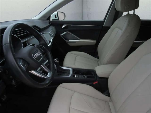 2021 Audi Q3 Premium Plus 40 TFSI quattro Tiptronic