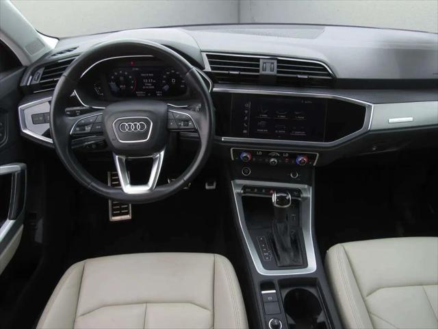 2021 Audi Q3 Premium Plus 40 TFSI quattro Tiptronic