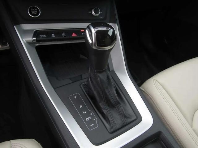 2021 Audi Q3 Premium Plus 40 TFSI quattro Tiptronic