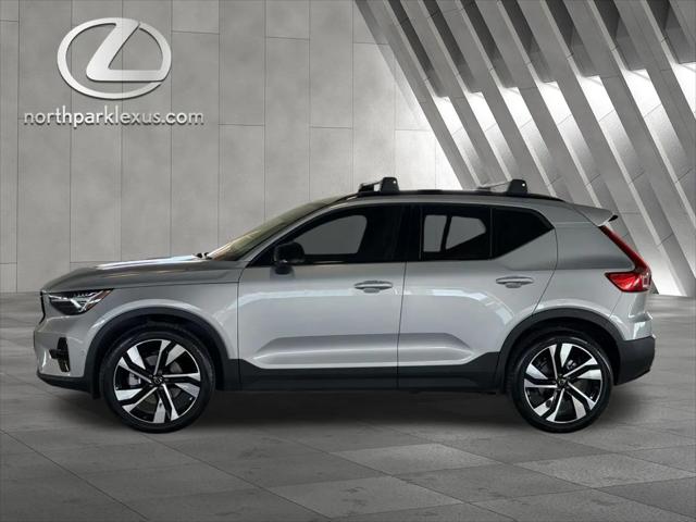 2023 Volvo XC40 B5 Ultimate Dark Theme for sale in San Antonio, TX
