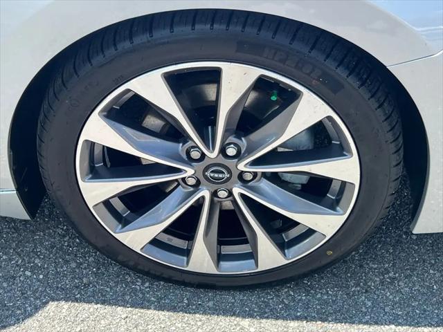 2023 Nissan Maxima Platinum Xtronic CVT