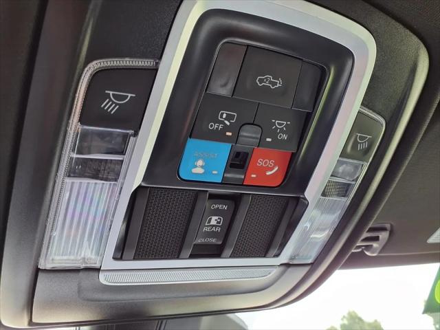 2025 Ram 1500 Big Horn Crew Cab 4x4 64 Box