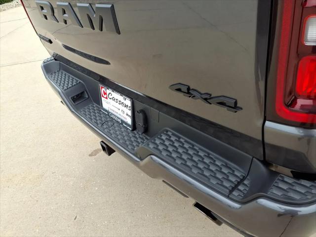 2025 Ram 1500 Big Horn Crew Cab 4x4 64 Box