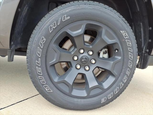 2025 Ram 1500 Big Horn Crew Cab 4x4 64 Box
