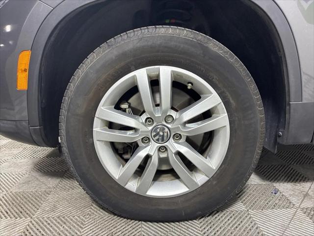 2016 Volkswagen Tiguan SE