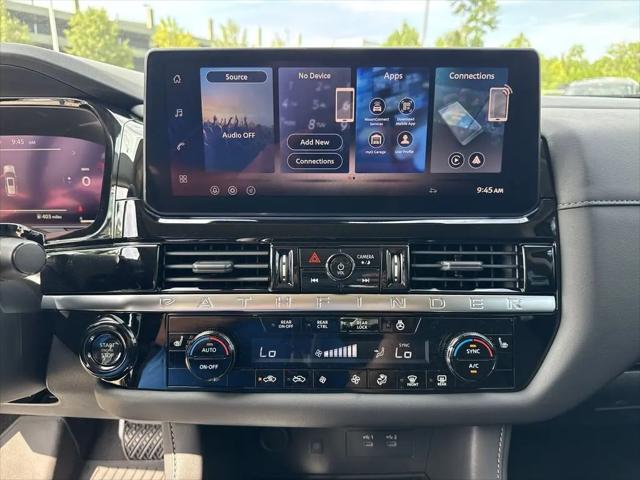 2026 Nissan Pathfinder SL