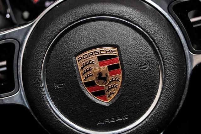 2018 Porsche Macan S