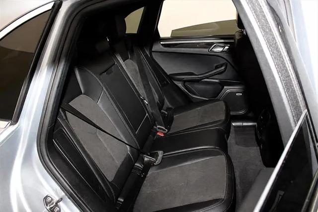 2018 Porsche Macan S