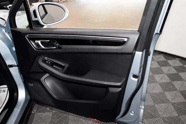 2018 Porsche Macan S