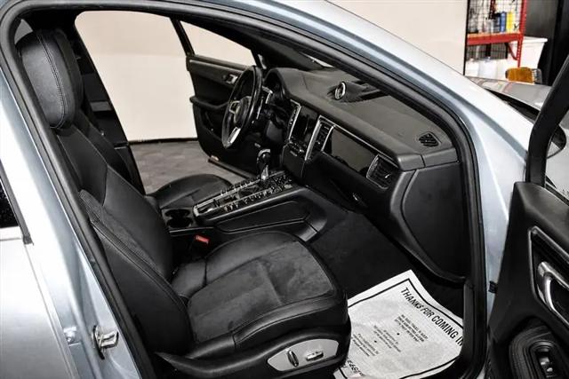 2018 Porsche Macan S
