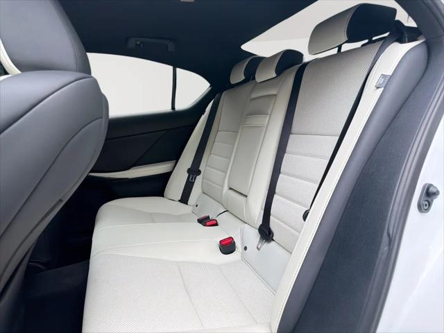 2021 Lexus IS 350 F SPORT