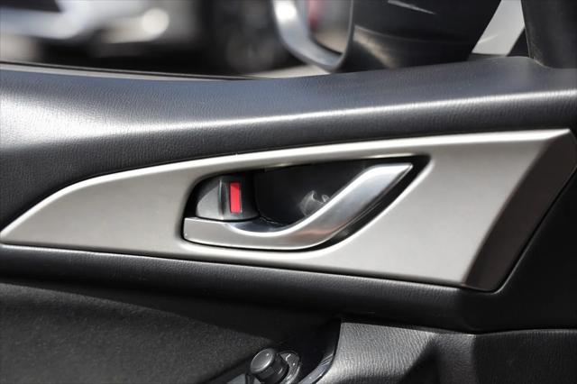 2017 Mazda Mazda3 Sport