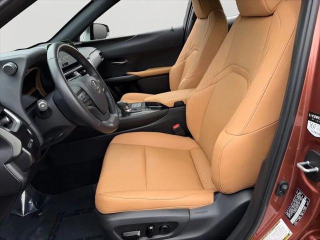 2025 Lexus 300 Premium