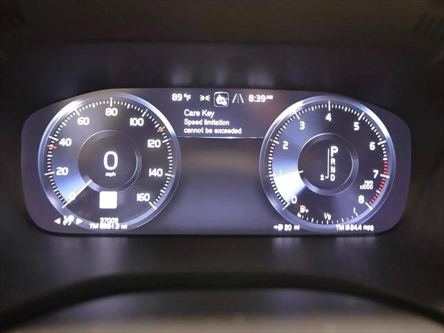 2021 Volvo XC60 T5 R-Design