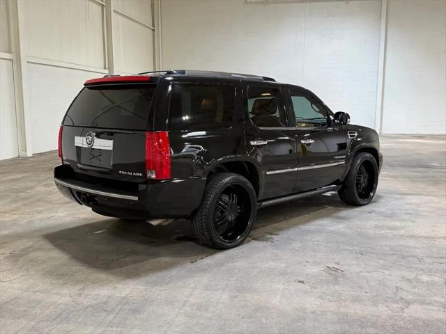 2011 Cadillac Escalade Platinum Edition