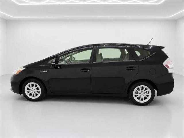 2012 Toyota Prius v Two