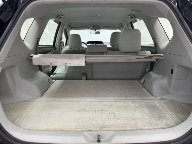 2012 Toyota Prius v Two
