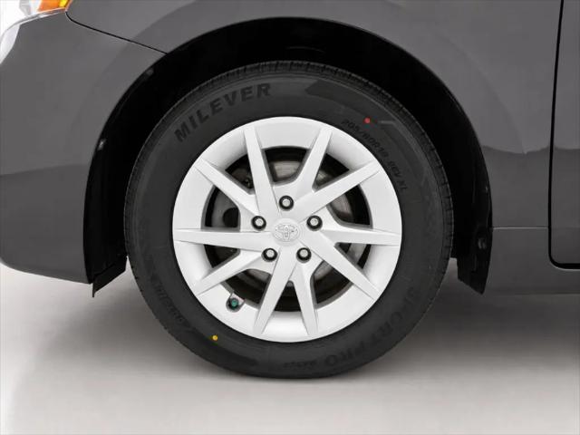 2012 Toyota Prius v Two