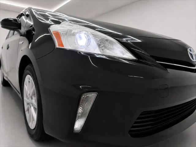 2012 Toyota Prius v Two